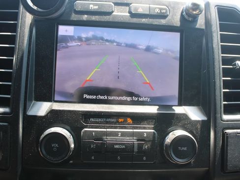 Used 2020 Ford F150 XL w/ Equipment Group 101A Mid AWD/4WD image 33