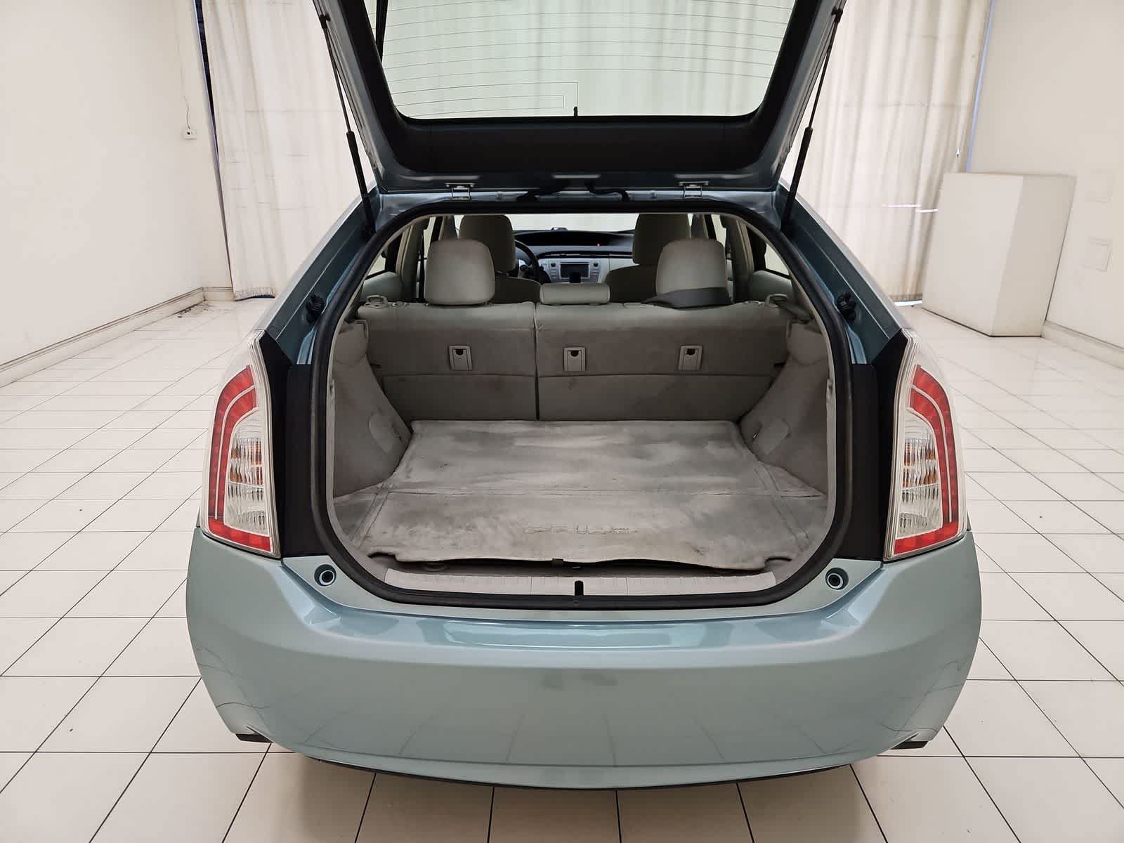 Used 2014 Toyota Prius Three FWD image 19