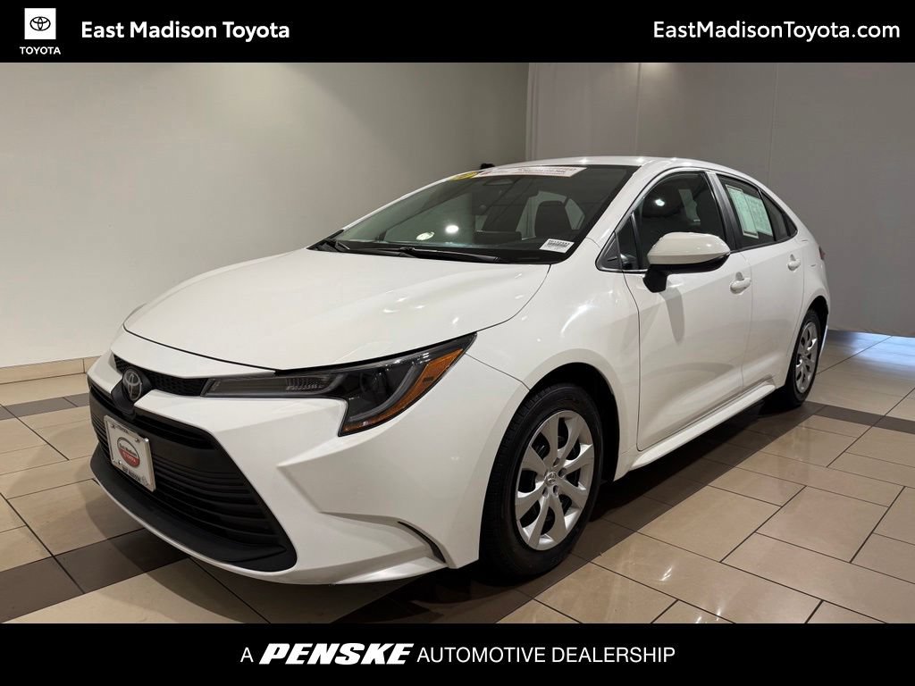 Certified 2024 Toyota Corolla LE FWD image 1