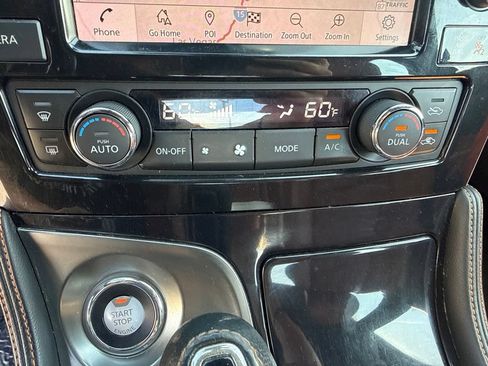 Used 2019 Nissan Maxima Platinum w/ Reserve Package FWD image 23