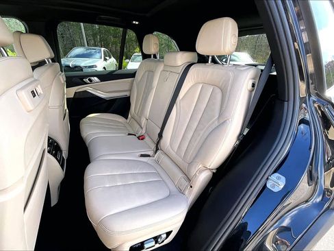 Used 2022 BMW X5 xDrive40i w/ Luxury Seating Package image 21