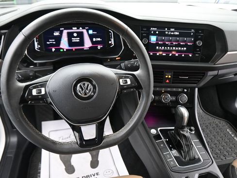 Used 2021 Volkswagen Jetta SEL Premium FWD image 39