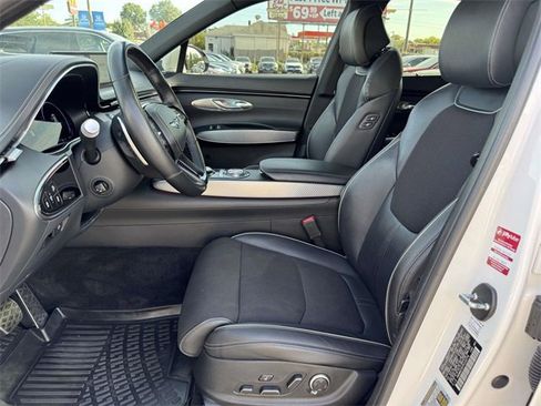 Used 2023 Genesis GV70 2.5T Sport Prestige w/ Sport Prestige Package image 14