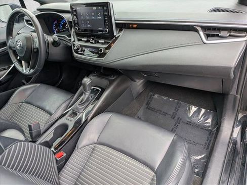 Used 2020 Toyota Corolla XSE image 21