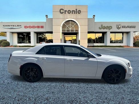 Used 2023 Chrysler 300 Touring w/ Sport Appearance Package image 2