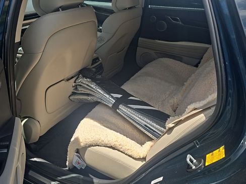 Used 2022 Genesis G80 2.5T w/ Prestige Package RWD image 3