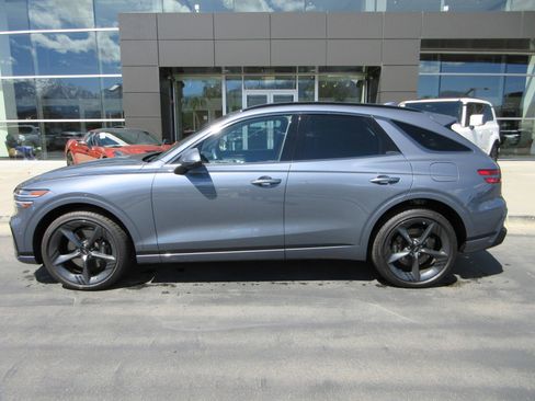 Used 2026 Genesis GV70 3.5T Sport Prestige AWD/4WD image 3