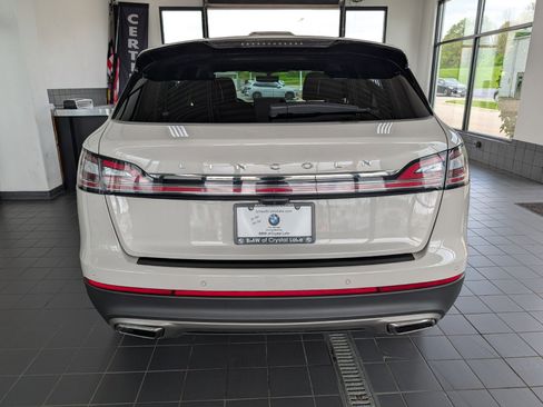 Used 2023 Lincoln Nautilus Reserve AWD/4WD image 4