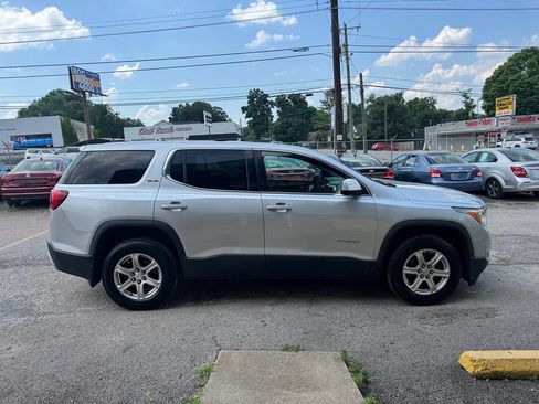 Used 2017 GMC Acadia SLE image 6