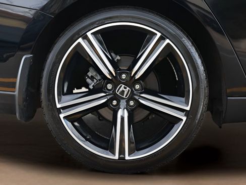 Used 2024 Honda Accord Sport image 29