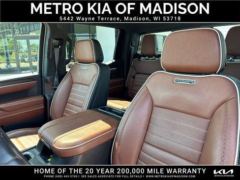 Used 2024 GMC Sierra 1500 Denali Ultimate AWD/4WD image 16