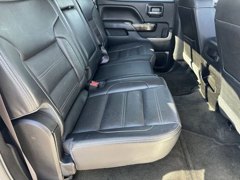 Used 2016 GMC Sierra 2500 Denali w/ Duramax Plus Package image 12