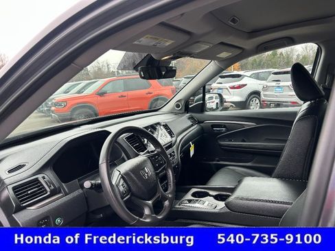 Certified 2025 Honda Ridgeline RTL image 18