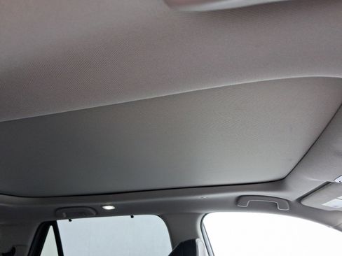 Used 2023 Honda Pilot Touring image 23