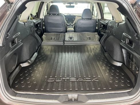 Used 2022 Subaru Outback Limited AWD/4WD image 21