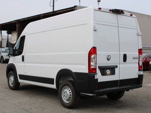 New 2026 RAM ProMaster 1500 w/ Convenience Group image 6