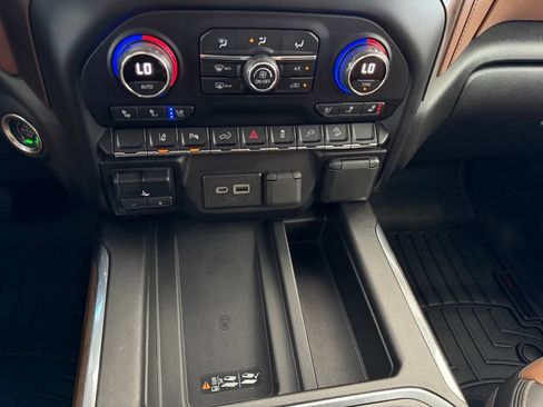 Used 2020 Chevrolet Silverado 3500 High Country w/ Z71 Off-Road Package AWD/4WD image 25