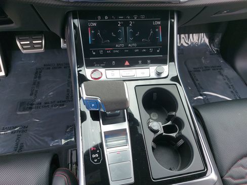 Used 2023 Audi RS Q8 w/ Black Optic Package AWD/4WD image 22