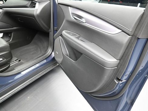 New 2025 Cadillac XT6 Luxury w/ LPO, Floor Liner Package image 19