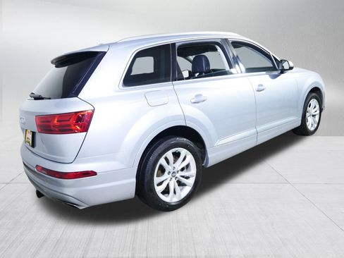 Used 2019 Audi Q7 3.0T Premium Plus AWD/4WD image 7