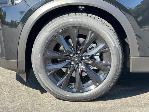 New 2026 MAZDA CX-90 Plug-In Hybrid w/Premium Sport AWD/4WD image 35
