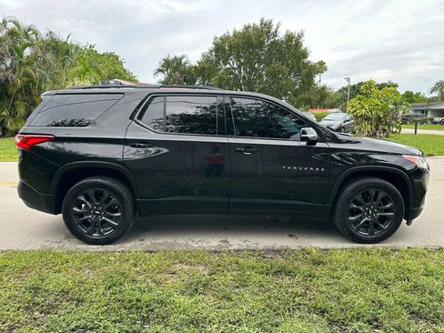 Used 2019 Chevrolet Traverse RS w/ LPO, Floor Liner Package image 7