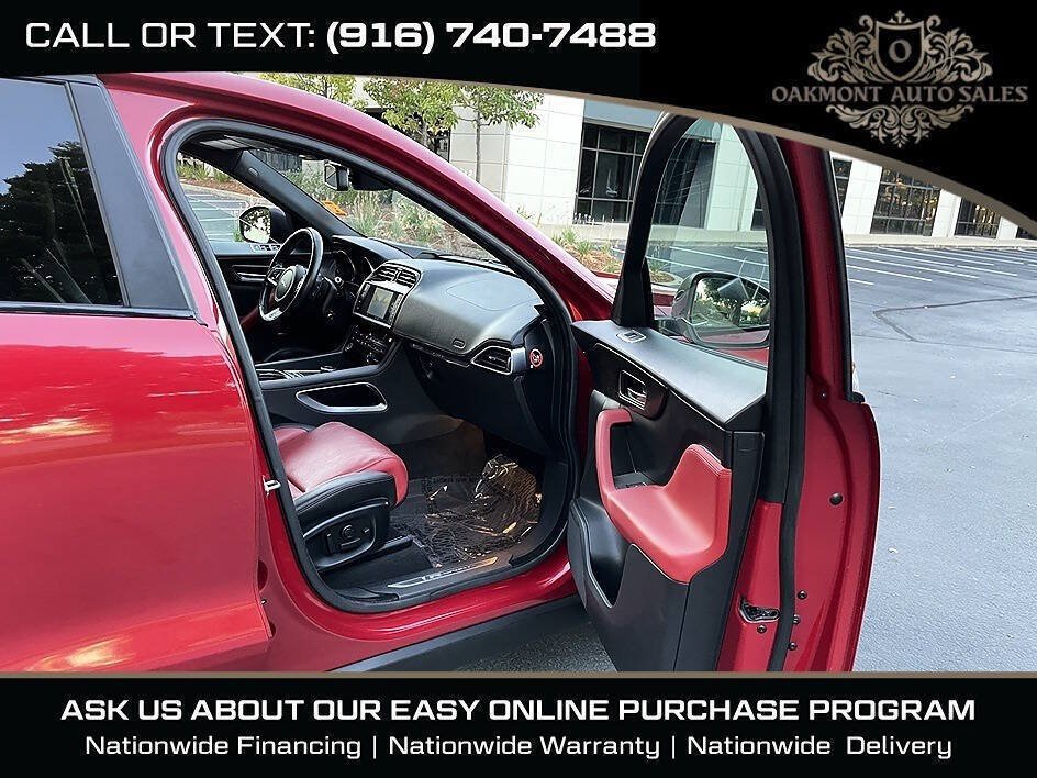 Used 2017 Jaguar F-PACE R-Sport AWD/4WD image 13