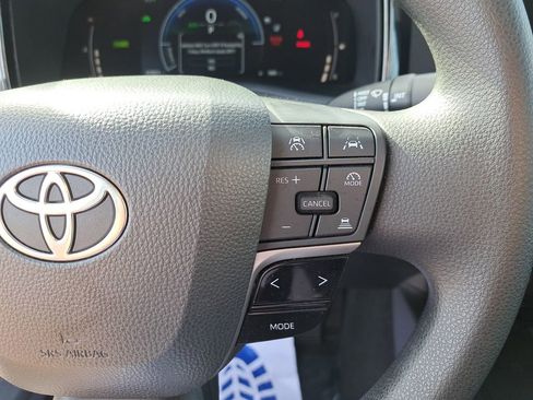 Certified 2025 Toyota Camry LE image 19