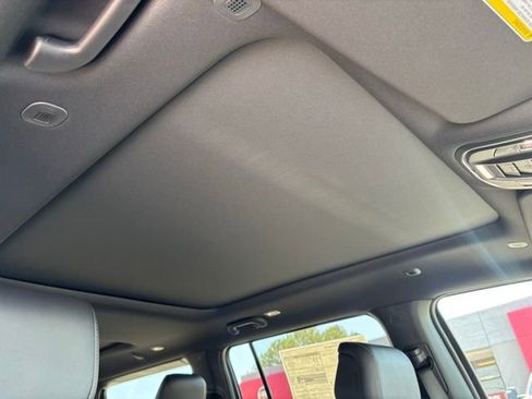 New 2026 Jeep Grand Wagoneer 4WD image 8