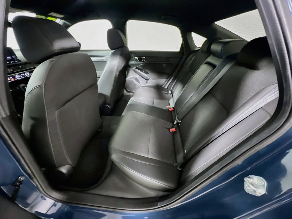 Used 2025 Honda Civic Sport image 26