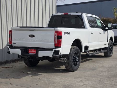 New 2026 Ford F250 Lariat w/ Black Appearance Package image 6
