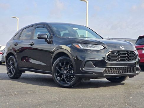 Certified 2025 Honda HR-V Sport image 1