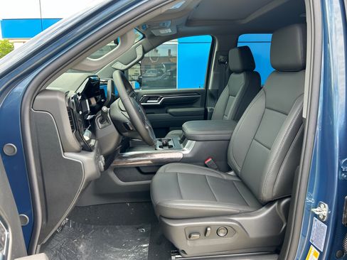 New 2026 Chevrolet Silverado 3500 LTZ w/ LTZ Plus Package AWD/4WD image 17