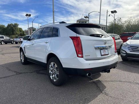 Used 2015 Cadillac SRX Luxury w/ Driver Awareness Package image 5