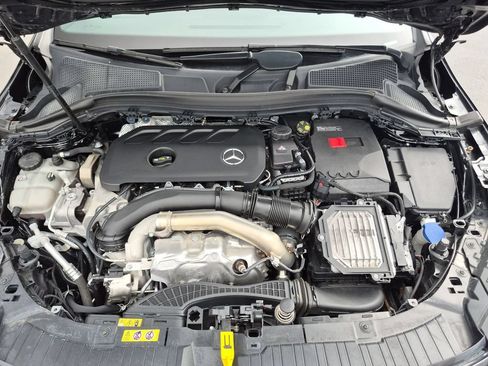 Used 2025 Mercedes-Benz GLA 250 image 35