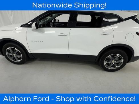 Used 2023 Chevrolet Blazer LT AWD/4WD image 6