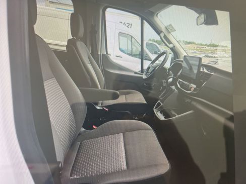 Used 2025 Ford Transit 350 XLT RWD image 10
