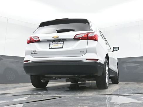Used 2021 Chevrolet Equinox LS w/ LS Convenience Package image 35