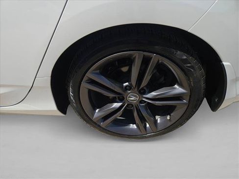 Used 2023 Acura Integra A-Spec FWD image 9