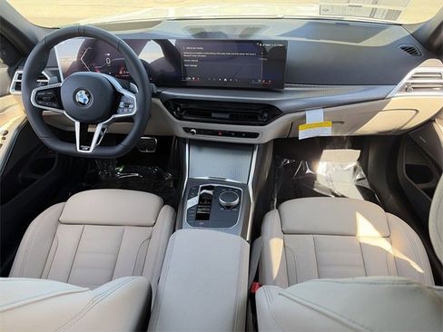 New 2026 BMW 330i Sedan w/ M Sport Package image 14