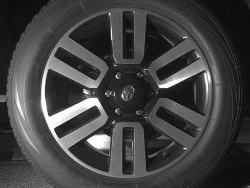 Used 2022 Toyota 4Runner Limited RWD image 20