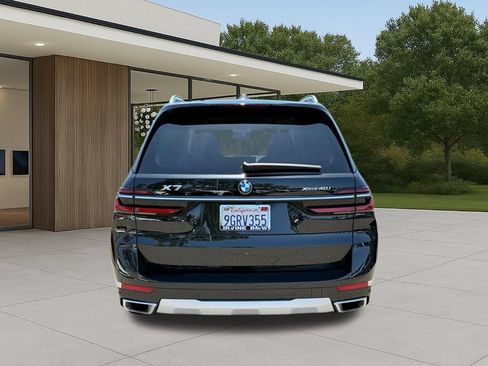 Certified 2024 BMW X7 xDrive40i w/ Premium Package AWD/4WD image 10