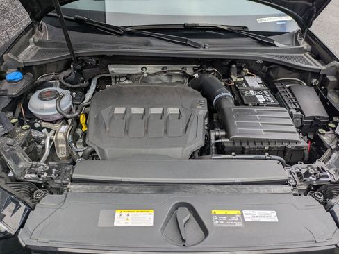 Certified 2025 Audi Q3 2.0T Premium Plus w/ Premium Plus Package image 30