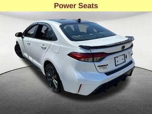 Certified 2025 Toyota Corolla XSE FWD image 9