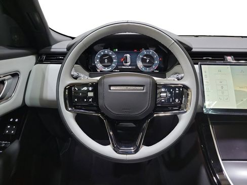 New 2026 Land Rover Range Rover Velar Dynamic SE image 24