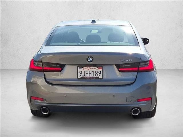 Certified 2023 BMW 330i Sedan w/ Driving Assistance Package RWD image 7
