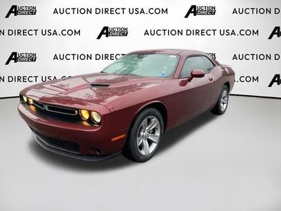 Used 2019 Dodge Challenger SXT
