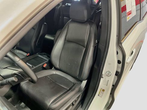 Used 2024 Honda Odyssey Sport image 18