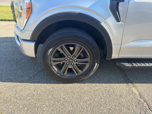 Used 2021 Ford F150 XLT w/ Equipment Group 302A High AWD/4WD image 5