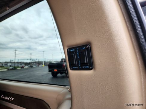 Used 2020 GMC Savana 2500 w/ Enhanced Convenience Package image 25